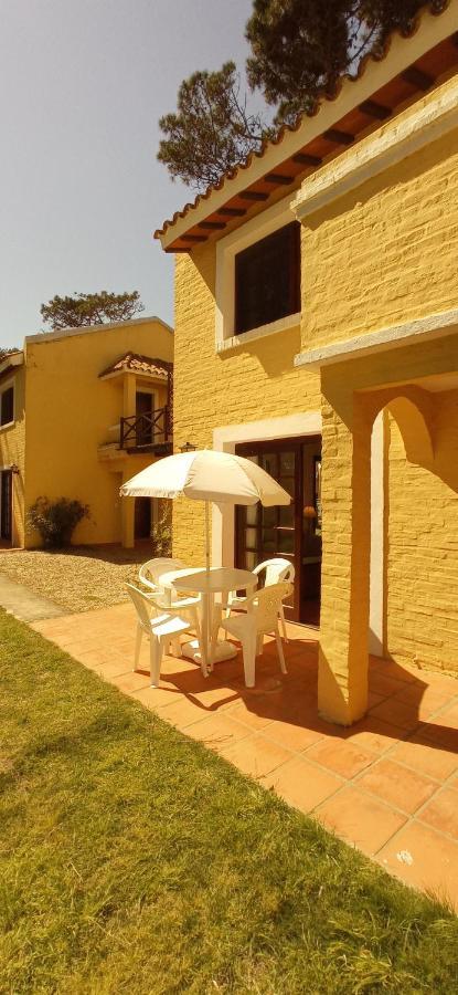 Pino Dorado Aparthotel Manantiales Exterior foto